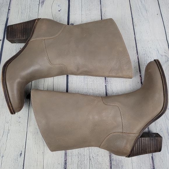 LUCKY BRAND | Emberleigh smooth leather midcalf  slip-on heeled boots - Picture 1 of 9